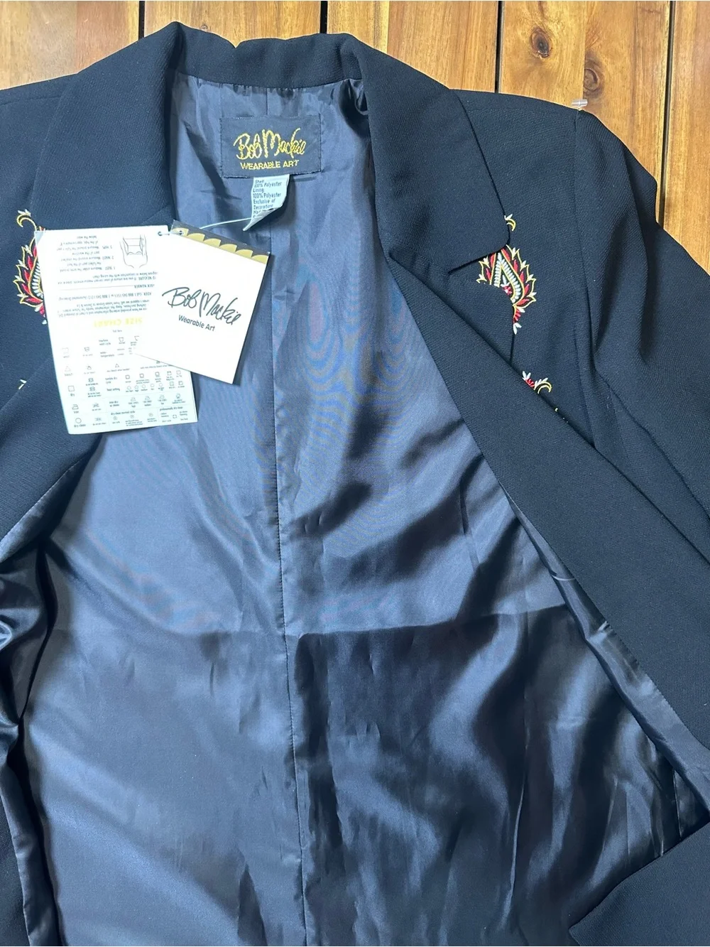 NWT Bob Mackie Wearable Art Black Blazer with Red & Gold Embroidery - Picture 5 of 7